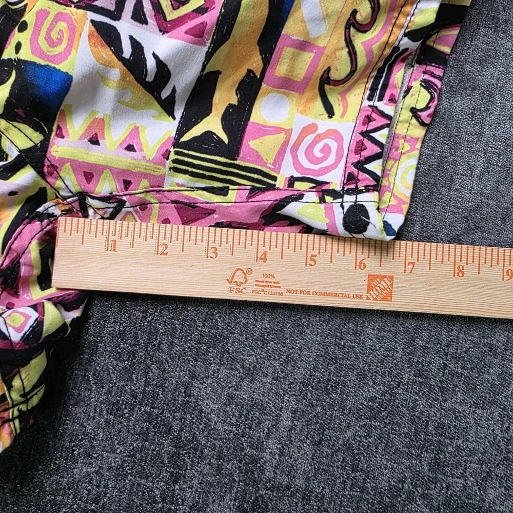 Maui and Sons measurements waist